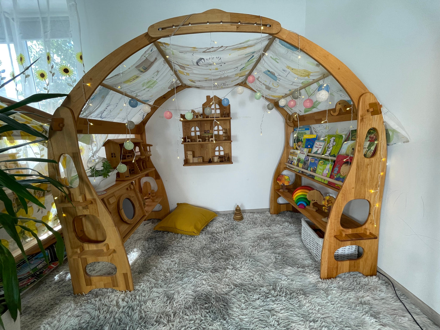 Waldorf Playstand Front-Facing Bookshelf Christmas Kids Gifts 1st Birthday Playtent Indoor Playground Wooden Montessori playhouse Kid Store