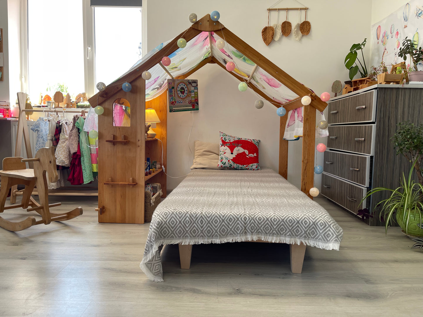 Montessori teepee bed frame furniture Two-Sided Open Frame Wooden Playhouse Space-Saving Design for Under-Bed Play