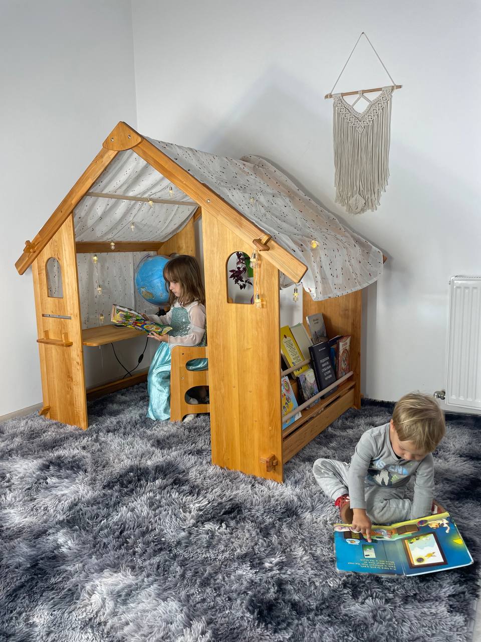 Montessori teepee bed frame furniture Two-Sided Open Frame Wooden Playhouse Space-Saving Design for Under-Bed Play