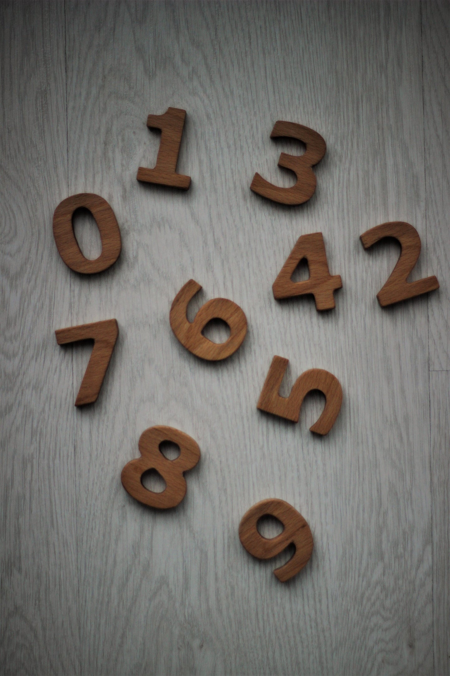 Wooden Numbers Christmas kids gift 1st Birthday Niece Numbers Height 4.3cm/1.7inches Beech-wood numbers with magnets Educational Wooden toy