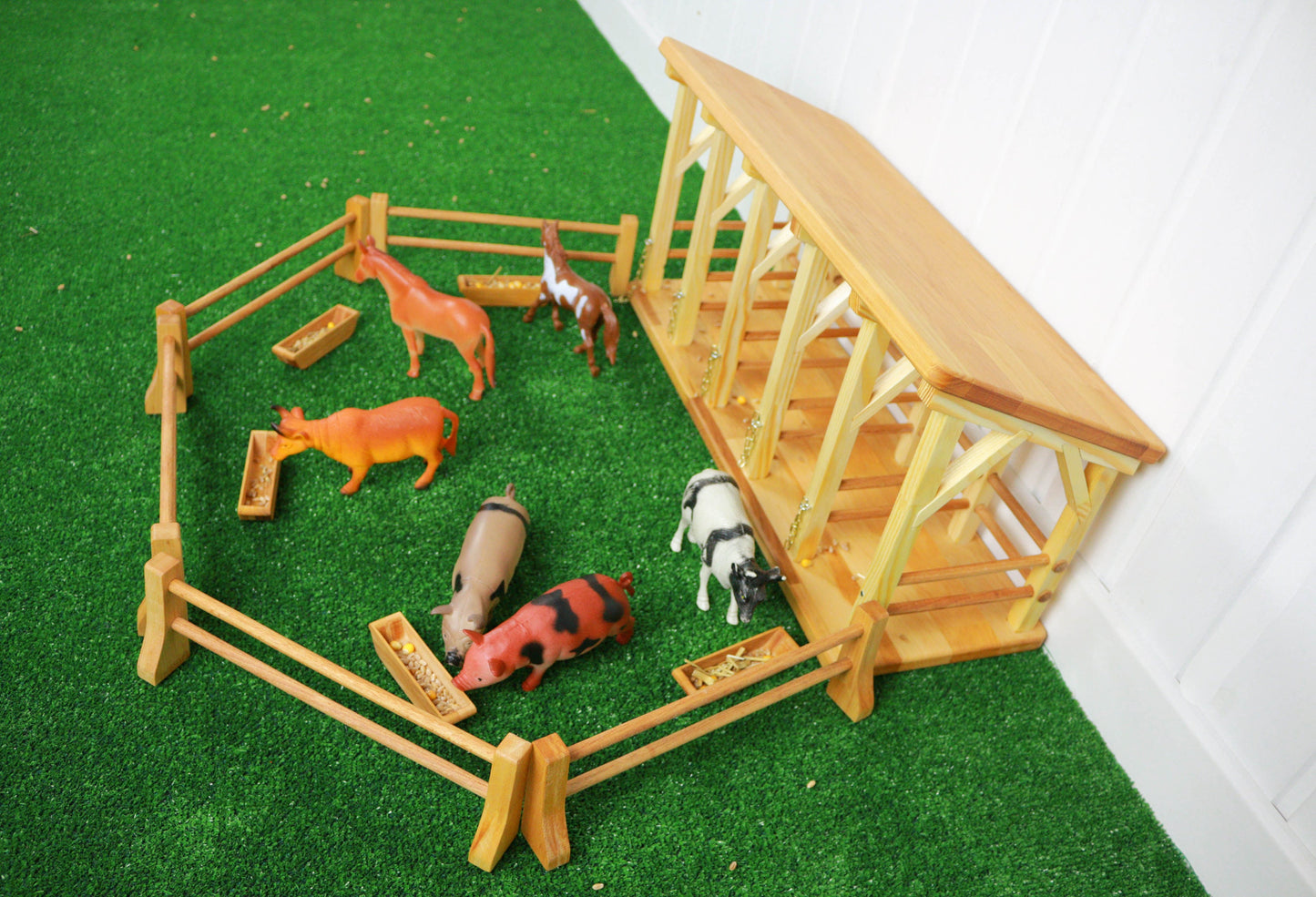 Barn education Toy Wooden Farm set Сhristmas Baby birthday gift for kid Wooden stable Personalized Farm Horse family toy Montessori farm for Toddlers