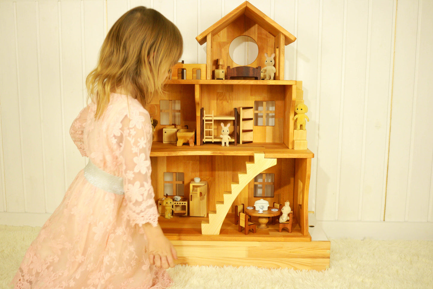 Wooden Dollhouse Kit Kids Gifts Birthday Dollhouse with Red wood furniture Alder wood Dollhouse 1:16 Scale Montessori waldorf toy