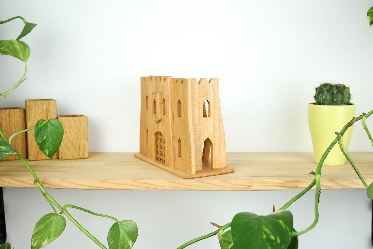 Wooden 5 year anniversary gift, Birthday gift for kid, Miniature castle, Micro scale Education castle, 1/144 scale, Castle souvenir, Fortress