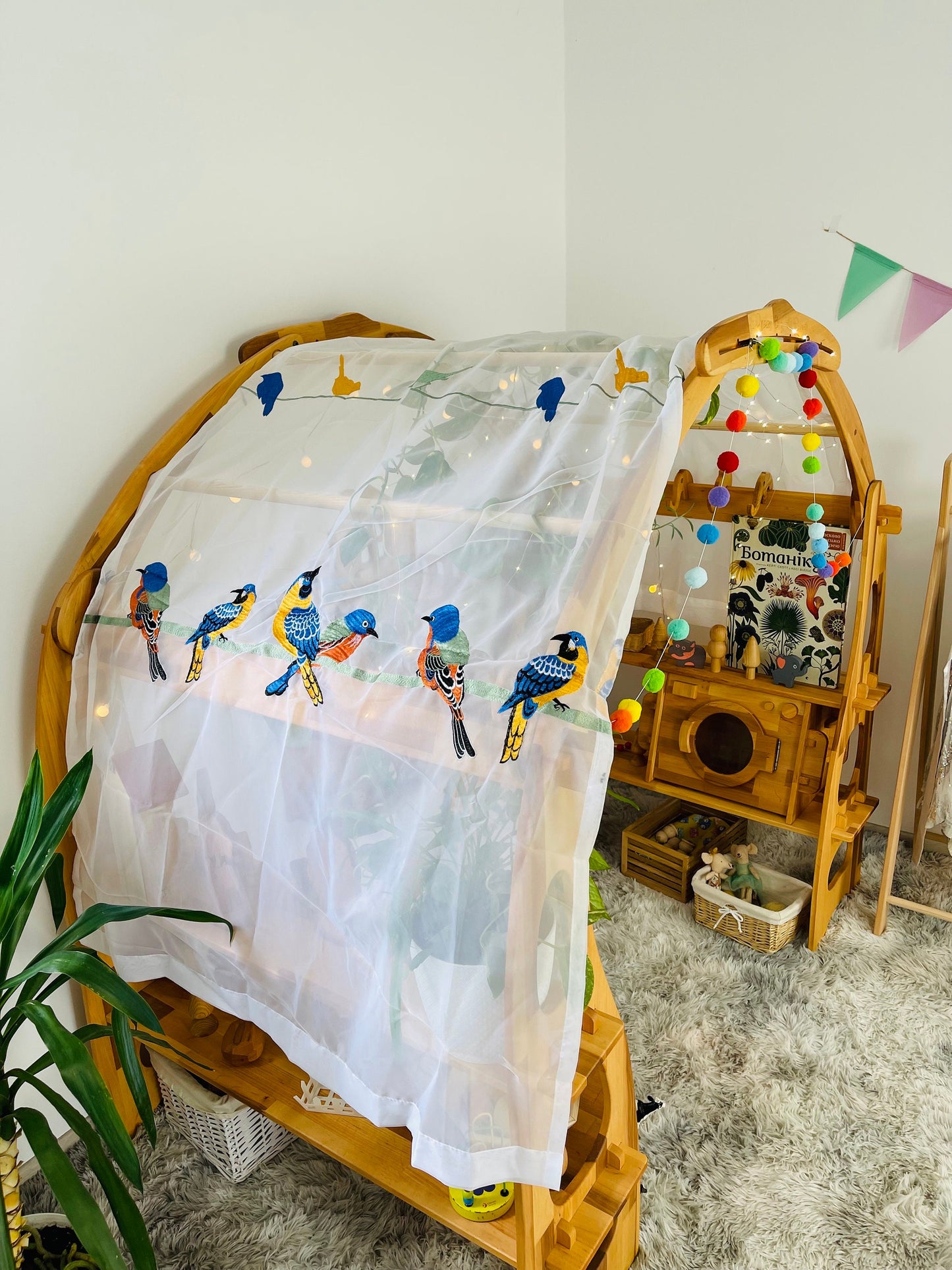 White Embroidered birds fabric Waldorf leaves Canopy for Playstands Christmas Kids Birthday gift Scarf Chiffon Canopy playhouse Montessori