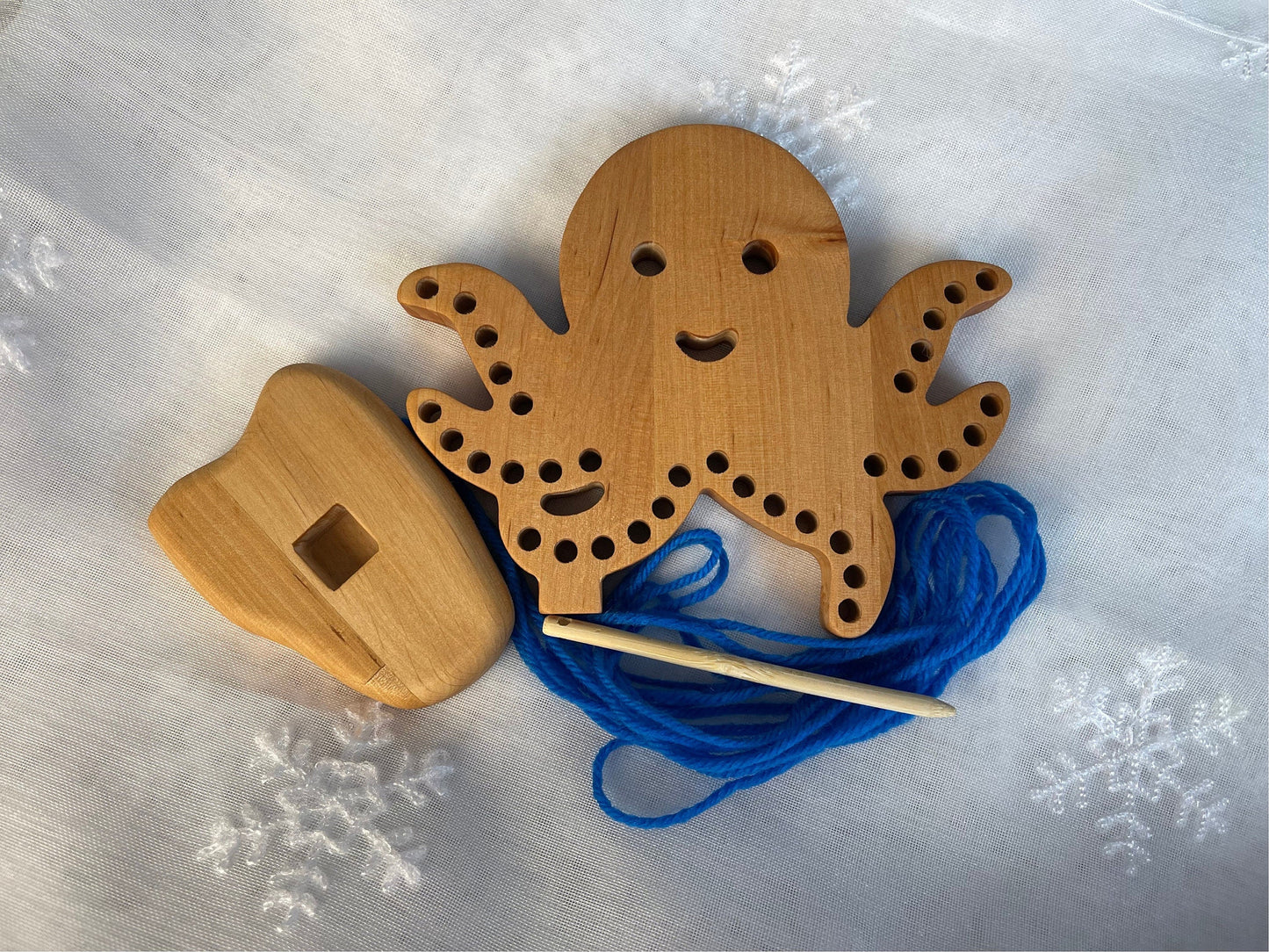 Wooden lacing education toy Octopus Set Christmas Tree toy Kids Birthday Gift Toddler activity Woodland Waldorf Play Set Montessori